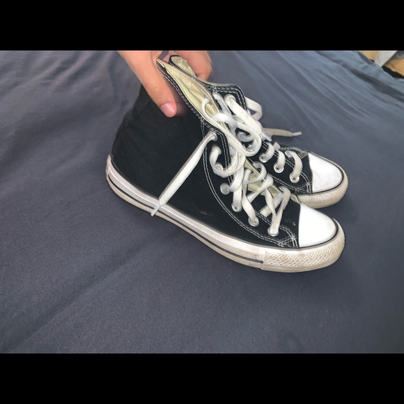 Converse - Picture 2 of 5